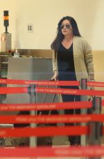 SHANNEN DOHERTY at Airport in Sydney