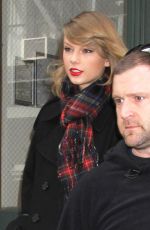 TAYLOR SWIFT Leaves Her Hotel in New York