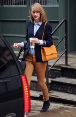TAYLOR SWIFT Out in New York 3003