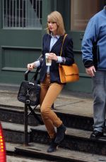 TAYLOR SWIFT Out in New York 3003