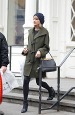 TAYLOR SWIFT Out Shopping in Soho
