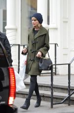TAYLOR SWIFT Out Shopping in Soho