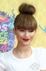 ZENDAYA COLEMAN at 2014 Nickelodeon’s Kids’ Choice Awards in Los Angeles