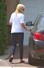 AMANDA BYNES Leaves Her House in Los Angeles