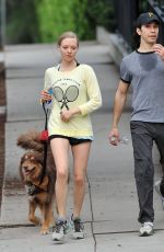 AMANDA SEYFRIED and Justin Long Jogging in Los Feliz