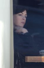ANNE HATHAWAY Out for Lunch in Venice Beach