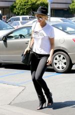DELTA GODREM Shoping at Whole Foods in Los Angeles