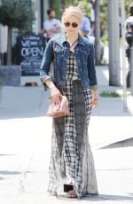 DIANNA AGRON Out for Lunch in Los Angeles