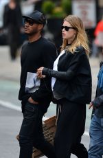 DOUTZEN KROES Out and About in Soho