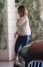 EMILY BLUNT Arrives at a Meeting in Los Angeles