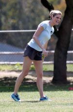 ERIN ANDREWS on the Set of Rrubiotics - One a Day Vitamin Commercial
