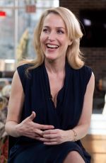 GILLIAN ANDERSON on the Set of Extra in New York