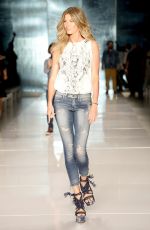 GISELE BUNDCHEN at Colcci Fashion Show in Sao Paulo