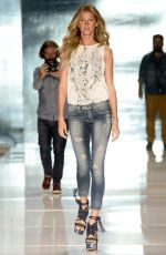 GISELE BUNDCHEN at Colcci Fashion Show in Sao Paulo