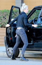 IRELAND BALDWIN Out and Abput in Beverly Hills