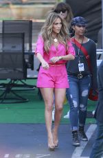 JENNIFER LOPAZ Arrives at American Idol Studio