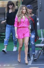 JENNIFER LOPAZ Arrives at American Idol Studio