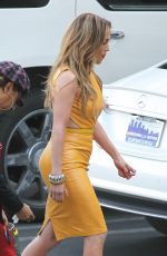 JENNIFER LOPEZ Arrives to American Idol Studio