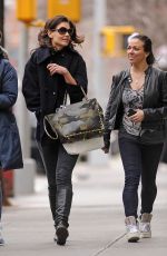 KATIE HOLMES Heading to Set of Dangerous Liaisons in New York