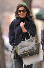 KATIE HOLMES Heading to Set of Dangerous Liaisons in New York