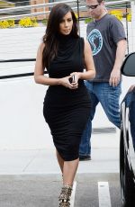KIM KARDASHIAN on the Set of Keeping Up with Kardashian in Los Angeles