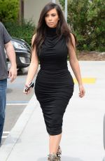 KIM KARDASHIAN on the Set of Keeping Up with Kardashian in Los Angeles