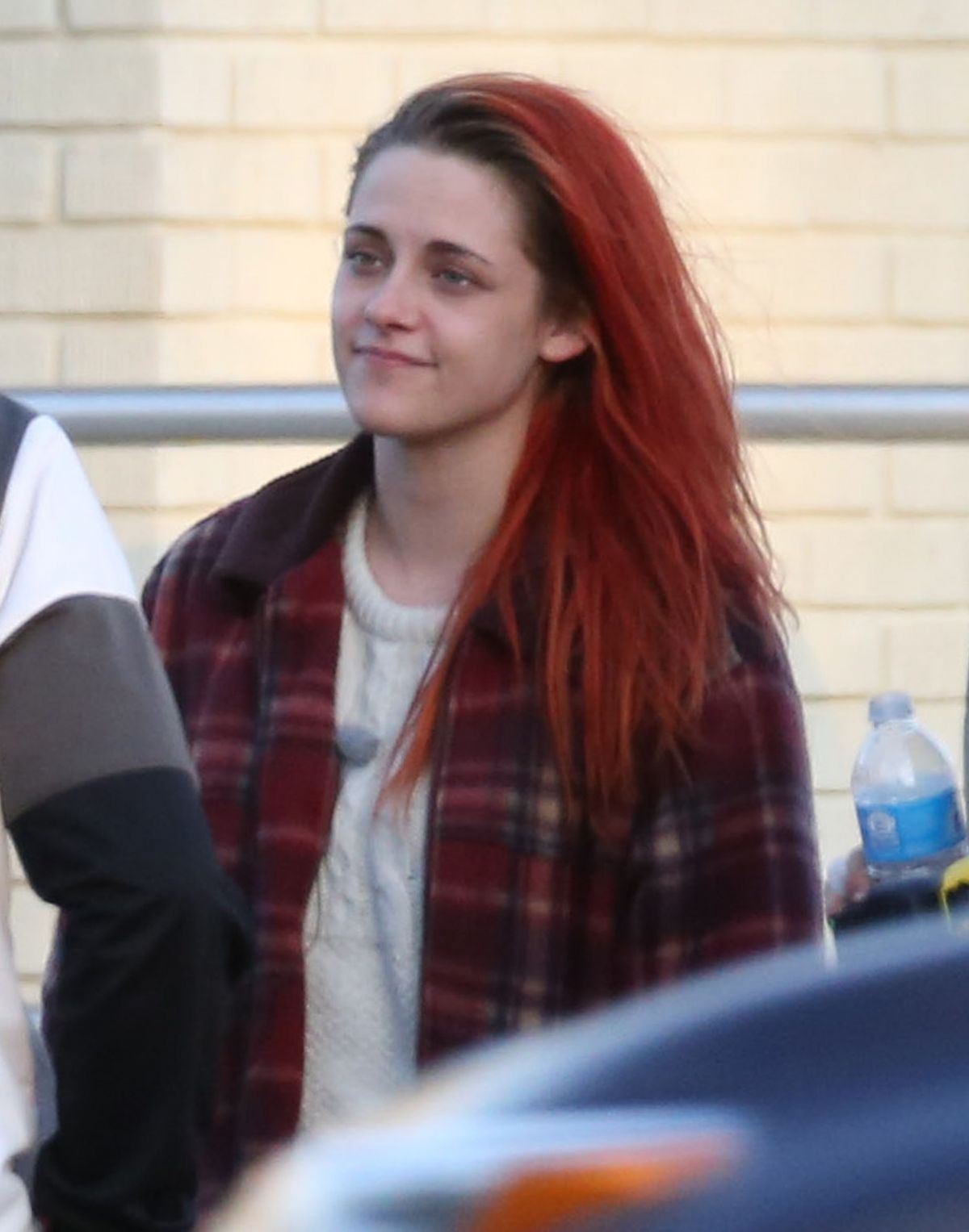 KRISTEN STEWART wirh Red Hair on the Set of American