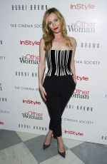LESLIE MANN at The Other Woman Screening in New York
