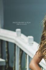 NINA AGDAL - Banana Moon Outtakes