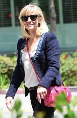 REESE WITHERSPOON Out for Lunch at Bouchon in Beverly Hills