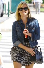 REESE WITHERSPOON Out for Lunch in Brentwood