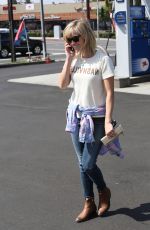 REESE WITHRSPOON at a Gas Station in Los Angeles