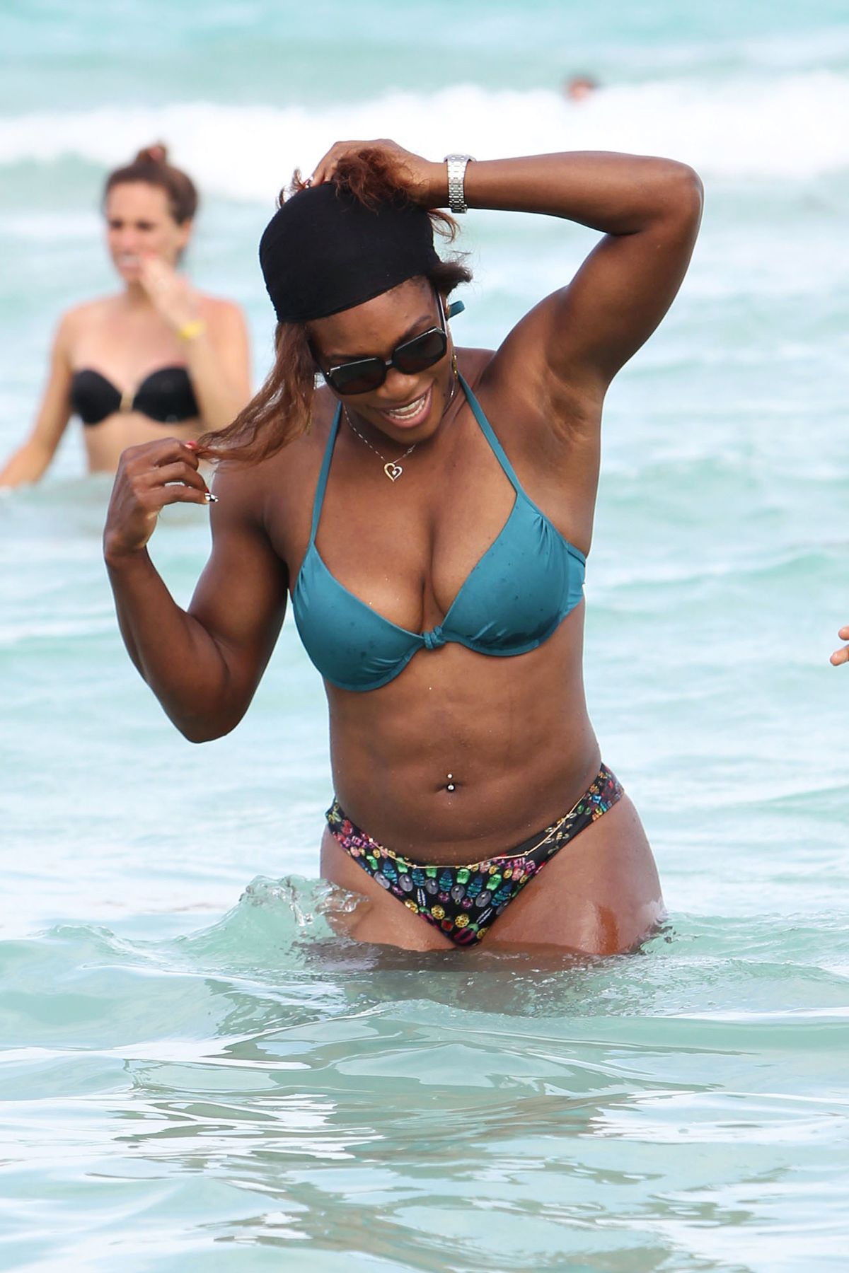 Serena williams new bikini pics, big butt nude fuck