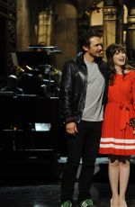 TAYLOR SWIFT and ZOOEY DESCHANEL at Saturday Night Live