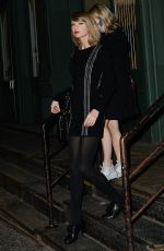 TAYLOR SWIFT Evening Out in New York