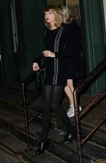 TAYLOR SWIFT Evening Out in New York