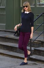 TAYLOR SWIFT Leaves Her Apartment in New York 0504