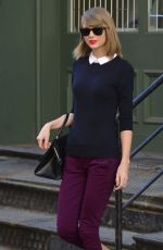 TAYLOR SWIFT Leaves Her Apartment in New York 0504