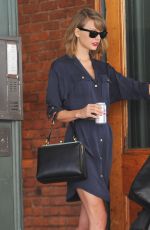 TAYLOR SWIFT Out in New York 2604