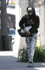 VANESS HUDGENS Out and About in Los Angeles 0804