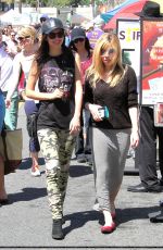 VICTORIA JUSTICE and JENNETTE MCCURDY Out at Farmer