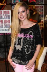 AVRIL LAVIGNE at John John