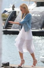 BAR REFAELI Out and About in Antibes