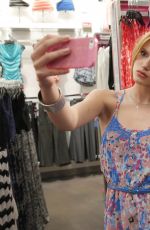 BELLA THORNE at Kohl