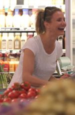 CAMERON DIAZ Shopping at Whole Foods in Beverly Hills
