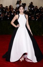 HAILEE STEINFELD at MET Gala 2014 in New York