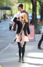HAYDEN PANETTIERE Out for Lunch in New York