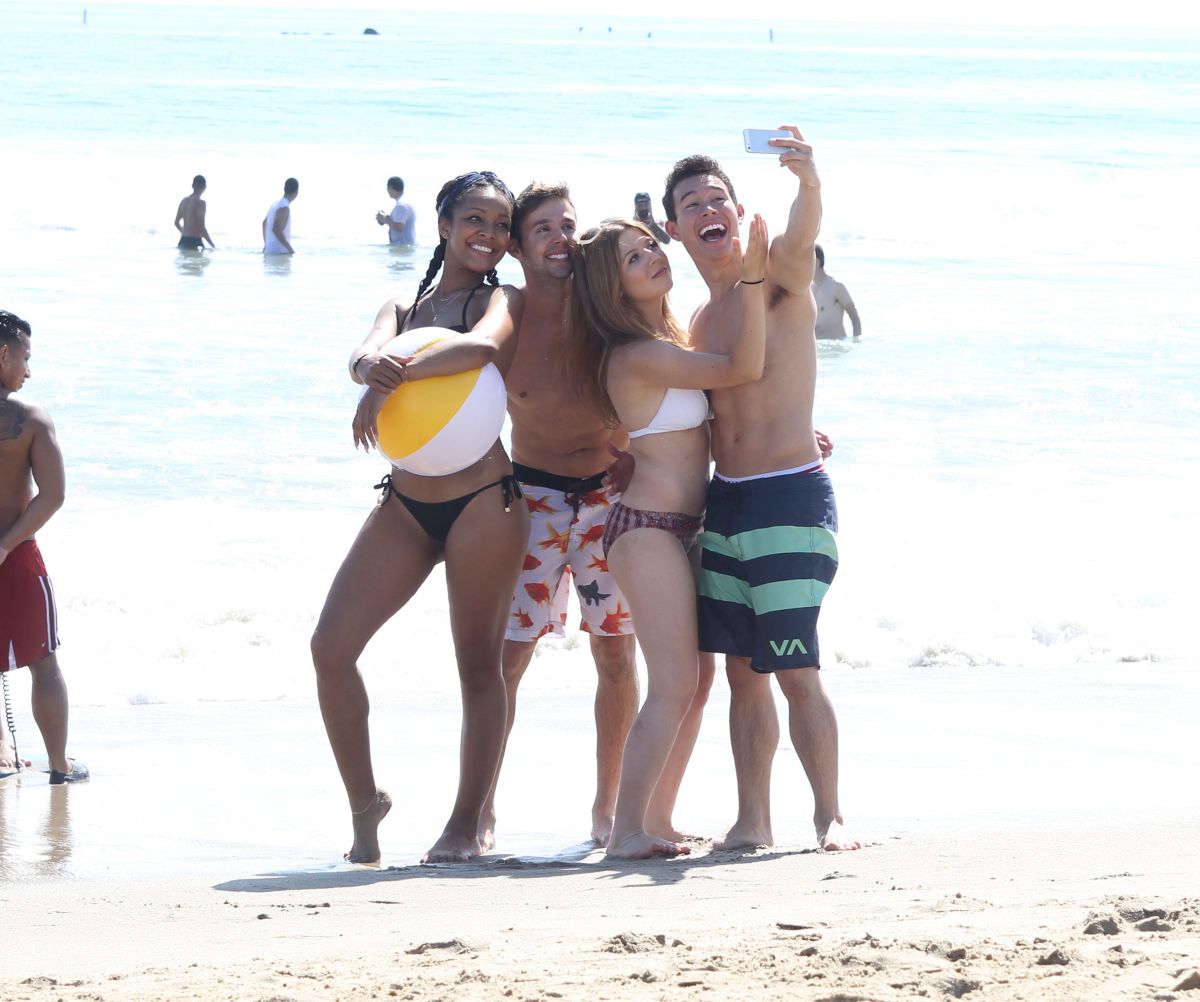 JENNETTE MCCURDY in Bikini with Friends at a Beach in Santa Monica.