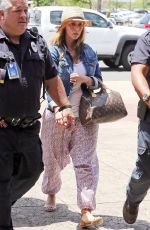 JENNIFER LOVE HEWITT at Airport in Maui