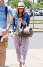 JENNIFER LOVE HEWITT at Airport in Maui